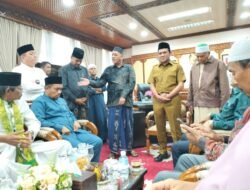 Datangi wagub Aceh di Kantor, Sejumlah Ulama Doakan Wagub Jadi Haji Mabrur