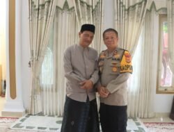 Mengawali Tugas, AKBP Trie Aprianto Silaturahmi ke Waled Lapang