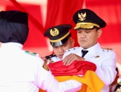 Wagub Aceh Fadhlullah Jadi Inspektur Upacara Penurunan Bendera di Blang Padang