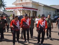 Wagub Aceh Fadhlullah Sambut Ribuan Peserta Pawai Budaya HUT ke-80 RI