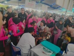 Ketua Umum Bhayangkari Salurkan 5.000 Paket Bansos, Gelar Bakti Kesehatan dan Religi di Ende, NTT