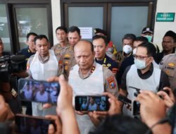 Kapolda Jatim Tegaskan Proses Identifikasi Korban Robohnya Bangunan Pesantren Al-Khoziny Berjalan Intensif