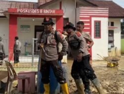 Polres Langsa Bersama PLN dan Warga Laksanakan Aksi Kemanusiaan Pascabanjir di Aceh Tamiang