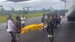 Negara Bergerak Cepat, Evakuasi Tuntas di Tengah Duka Pedalaman Papua