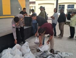 Polda Aceh Serahkan Ribuan Paket Daging Meugang untuk Personel Polri dan Awak Media Selama Dua Hari