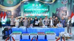 Polda Riau Bekuk 15 Tersangka Jaringan Perburuan Gajah Sumatera Lintas Provinsi