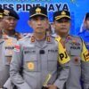 Tinjau Posyan Ops Ketupat Seulawah 2026 di Pidie Jaya, Kapolda Aceh Ingatkan Pemudik Hati-hati dan Tidak Terburu-buru Demi Keselamatan Bersama