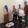 Bayi yang Ditemukan Warga di Masjid Leupe Lamno, Aceh Jaya, Mendapat Bantuan Dari Kapolda Aceh