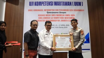 AMSI Aceh Anugerahkan Penghargaan kepada Kapolda Aceh atas Dukungan Iklim Pers Kondusif