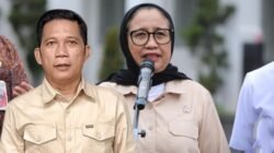 Tanggapan Tajam: Air Mata Tak Berguna Kalau Masih Tertutup dan Alergi Kritik