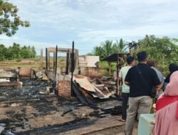 Warkop Sekaligus Rumah di Seunuddon Ludes Terbakar, Kerugian Capai Rp130 Juta