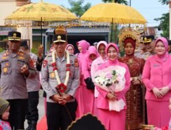Kunjungan Kerja ke Polres Langsa, Kapolda Aceh Tekankan Jajarannya Bijak Bermedsos dan Santuni Korban Kebakaran