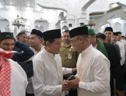 Wagub Aceh Salat Idul Adha di Masjid Raya Baiturrahman, Ribuan Jamaah Padati Pelataran