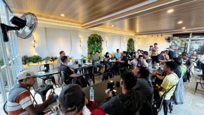 Satgas Humas Ops Damai Cartenz-2026 Perkuat Kolaborasi Melalui Silaturahmi Bersama Wartawan di Timika