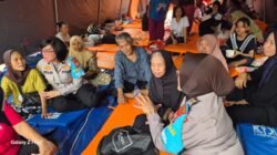 Polwan Jaga Jakarta Salurkan Bantuan dan Trauma Healing untuk Korban Kebakaran Pasar Jiung