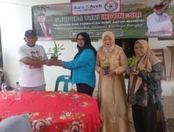 Tingkatkan Ekonomi Keluarga, STI Gelar Pelatihan dan Pembagian Bibit Sayur Mandiri