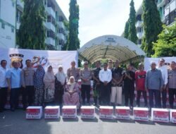 Polda Aceh Salurkan 450 Paket Bansos untuk Warga Banda Aceh Dalam Rangka Hari Bhayangkarak ke 80