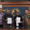 Pikiran Rakyat–MEDIA ACEH Kolaborasi Bangun Balai Desa Pascabencana di Aceh Tamiang
