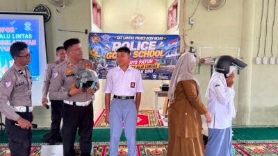 POLANTAS KARIB Hadir di SMK Negeri 1 Jantho, Pelajar Dibekali Edukasi Keselamatan Berlalu Lintas
