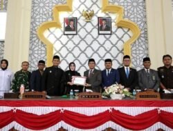 Wali Kota Sampaikan Raqan Perubahan APBK 2026 dalam Rapat Paripurna DPRK