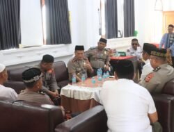 Polisi Bersama Masyarakat, Kapolres Aceh Utara Jumat Keliling di Masjid Raya Pase Kota Panton Labu