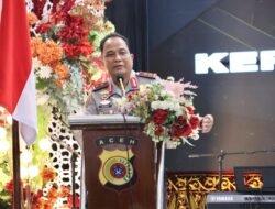 Kapolda Aceh Sampaikan Apresiasi kepada Brigjen Pol. Ari Wahyu Widodo saat Kenal Pamit