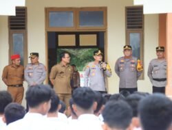 Kapolres Aceh Utara Hadir di SMKN 1 Lhoksukon, Ajak Pelajar Jauhi Narkoba dan Kenakalan Remaja